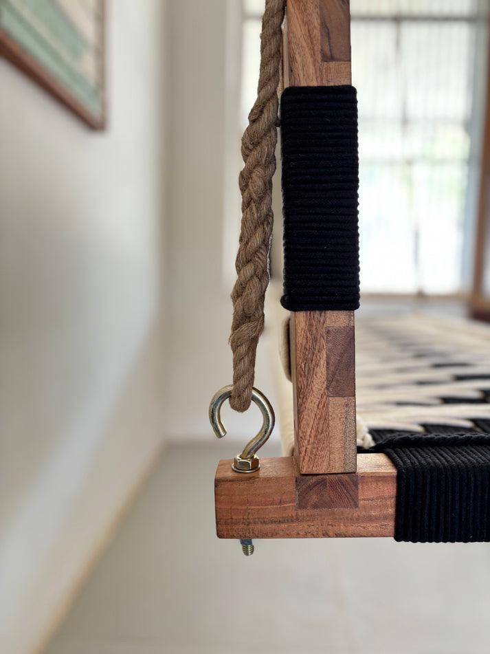 Handmade Acacia Wood Rope Swing: Modern Indoor/Outdoor Bench